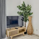 Moderne Avec Jardin Et Garage *