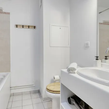 Moderne Avec Jardin Et Garage * Nanterre